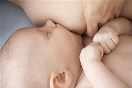 乳汁淤积按摩手法图片 详细步骤讲解