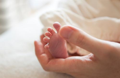 新生儿出生正常值是多少 妈妈必看！