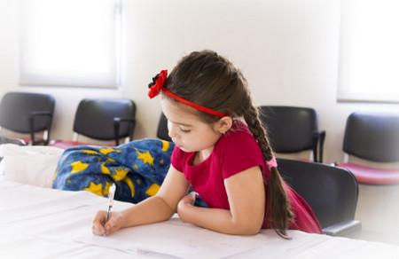 不做毛头小子，快来看看宝宝头发的养护指南