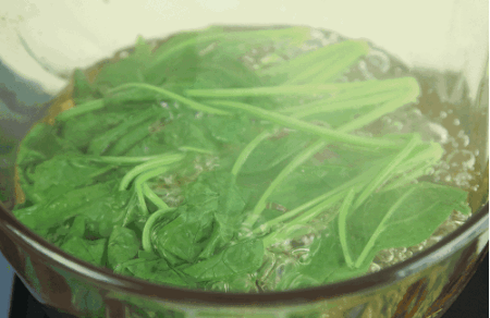 吃菠菜变大力水手？补铁还得靠这些！