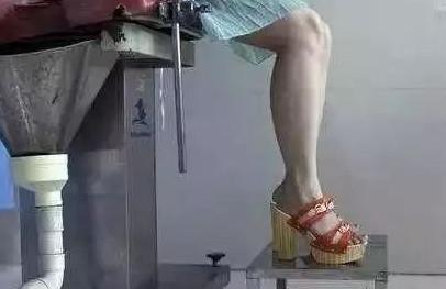 怀上前夫的孩子, 偷偷去打胎时, 丈夫发来这条短信
