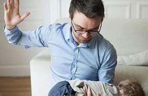棍棒之下出不了孝子了，家长们赶快收手吧