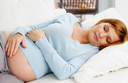 孕晚期睡姿该注意什么?最佳睡姿原来是这种!