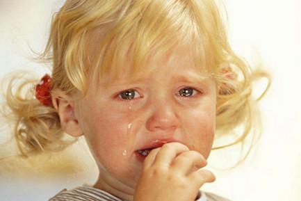 3岁孩子脾气暴躁做错事也不道歉，该怎么办？