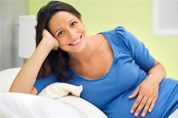 女人45岁还能生孩子吗 过了40岁真的就不能生孩子了吗？