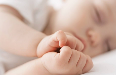 宝宝一放就醒？试试国际婴幼儿睡眠顾问的神奇9步法！
