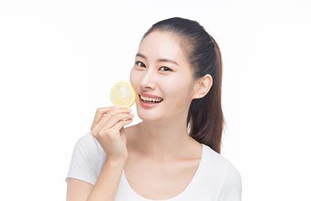 吃了金桔能喝牛奶吗 有什么后果呢