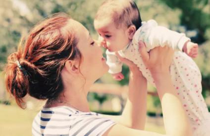 当了妈后，才发现自己有多“厚脸皮”！