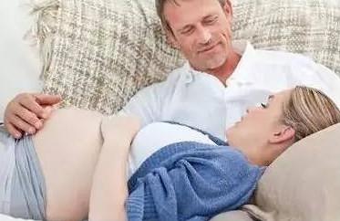 为什么胎宝宝更喜欢准爸爸呢？