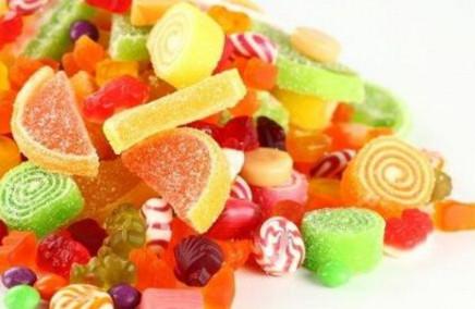 存在隐患的这四大零食，孩子应该尽量少吃