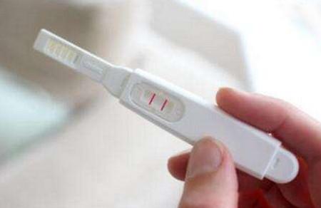 使用早孕试纸测怀孕，需要注意什么？