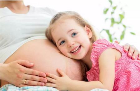 生二胎比头胎更难恢复？听听专家的建议吧！