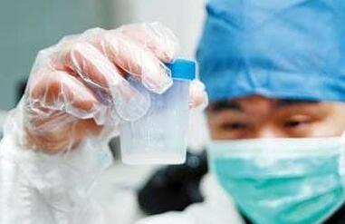 武汉东大肛肠医院评价行吗 大便有血块是怎么回事