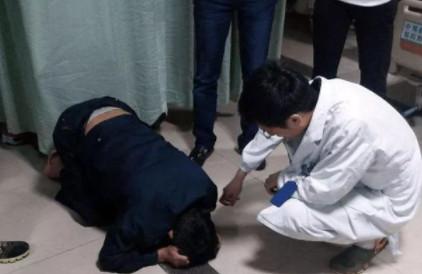 孕妇分娩生下男孩，婆婆突然说了这句话，孕妇愤怒了！