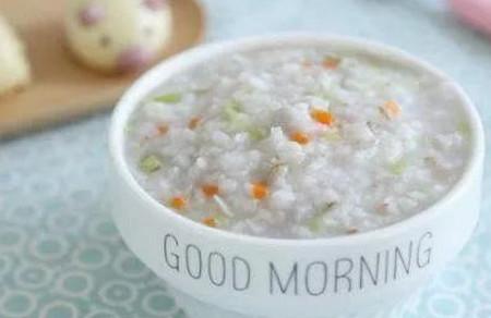 宝宝营养：喂饱≠喂得好，这6个辅食原则要注意！