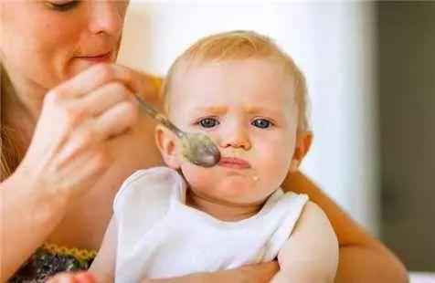 宝宝一岁前不要吃的10种食物？妈妈们要注意了！
