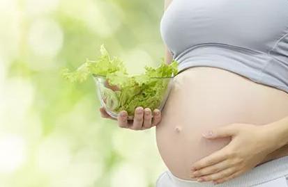 孕期该如何补钙？孕妇每日补钙的量是多少？