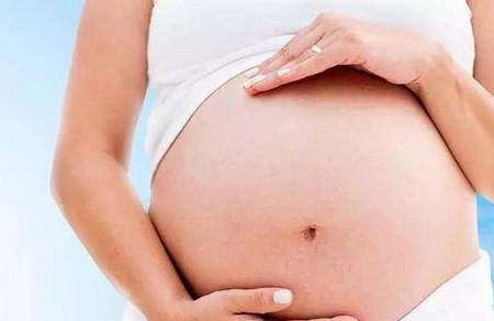 怀孕4个月被迫做了人流，从此成备孕困难户，婆婆后悔不已