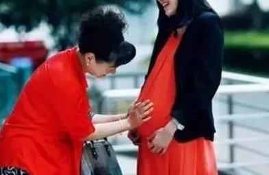 儿子不能生育，儿媳却怀孕生下龙凤胎，我好无奈