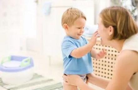 宝贝的如厕习惯你注意过吗，训练开始了吗？