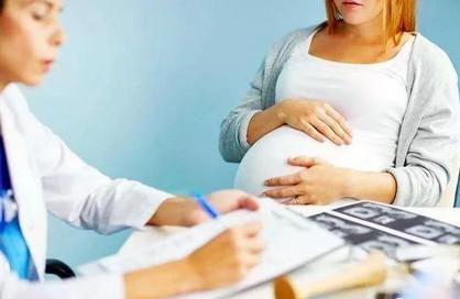 备孕2年终怀孕，检查得知胎儿是畸形，妈妈的坚持终换来奇迹