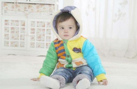 新年换新衣，孩子的旧衣服怎么处理才好？