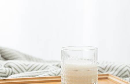 广州艺术面雕|紫馨舒缓眉心纹：拂去皱纹，带走烦恼