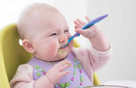米油和鸡汤有营养？小宝宝吃什么比较有营养一点？