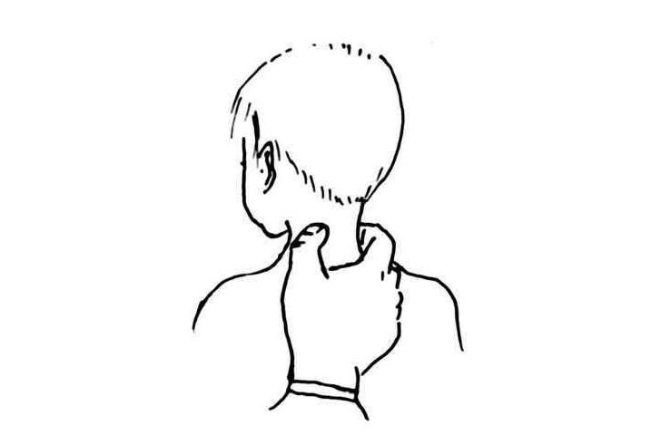 小儿推拿按法
