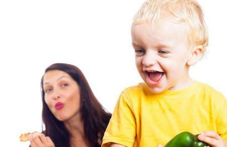 婴幼儿不能碰的几种“5星级”危险食物，家长要牢记！