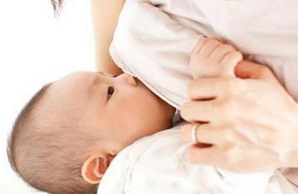 宝宝长期吃夜奶的原因和危害，你知道哪些?