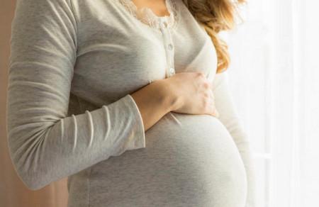 孕中晚期的腹痛腹胀是怎么回事？该如何缓解？