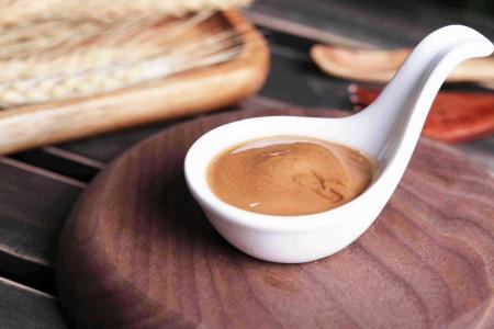 宝宝吃芝麻酱的好处