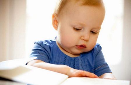教宝宝阅读，从0岁开始