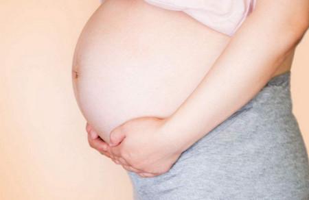 孕期同房需要注意什么？孕期也能安全“性福”？