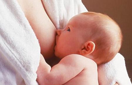 哪些情况新生宝宝不宜母乳喂养？