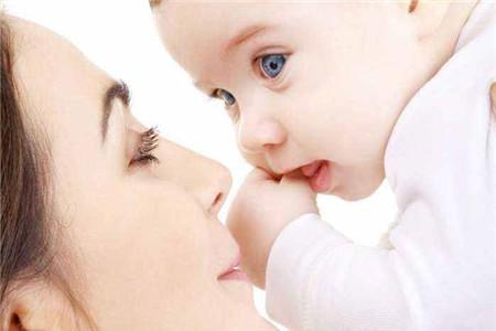 胸小就没有奶水吗 并不是想当然哦