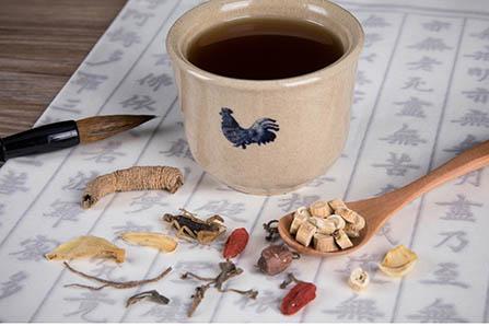 腊肠炒什么好吃 炒腊肠的做法大全