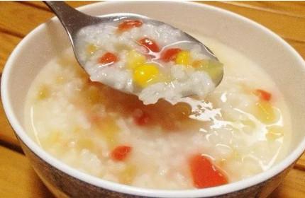 给宝宝断奶后，这些错误的辅食喂养方式你犯了吗？
