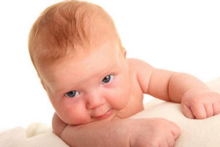 什么事也没发生但宝宝突然很黏妈妈，你要做好这个准备