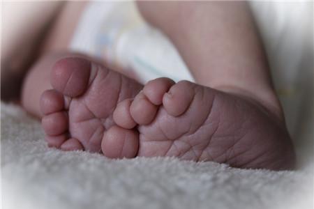 2019周姓男宝宝起名大全 家人得上心