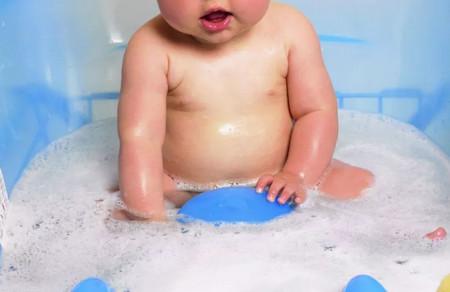 宝宝洗澡五大安全隐患，你家有吗？