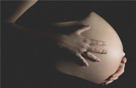高龄产妇对宝宝的影响有哪些 整个孕期都会有所影响