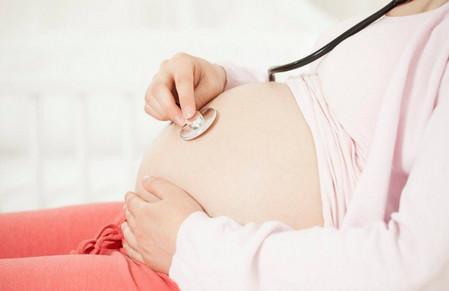 孕期这4种信号，可能是胎儿在求救！