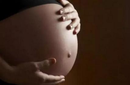 孕妇水量摄入不足会导致早产！孕妇每天喝多少水好呢？