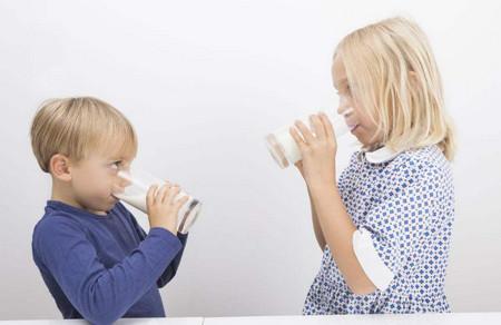 宝宝1岁后喝什么奶？答案可能出乎你意料！