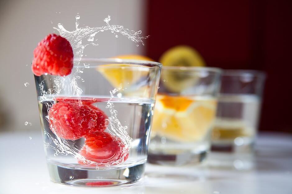 婴儿肠痉挛可以吃什么食物