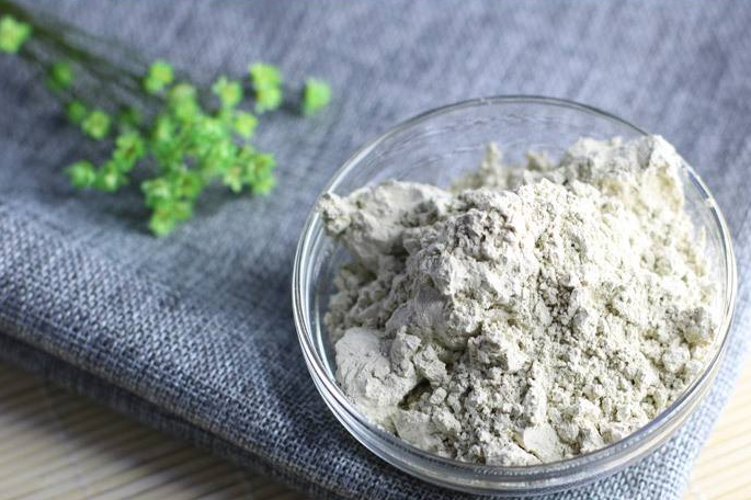 小孩吃三七粉能长高吗