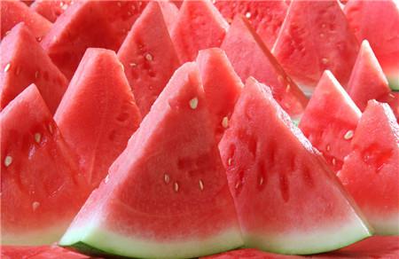 夏天来月经能吃西瓜吗 经期真的不能吃西瓜吗？