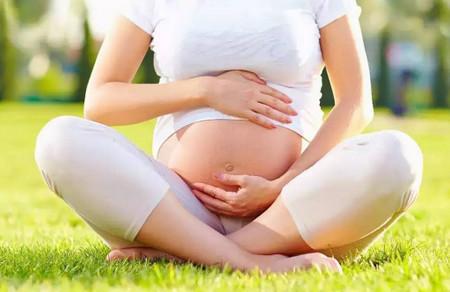 孕晚期有这7种表现的话，说明宝宝要出生了哦！